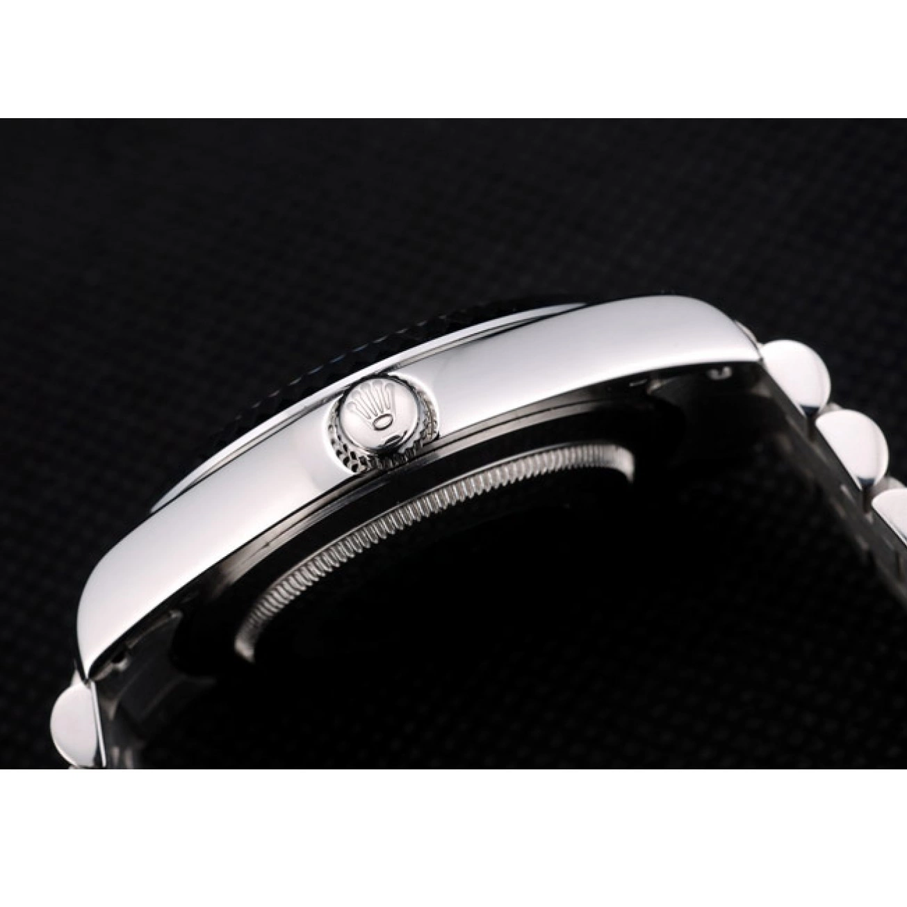 Aaa replica watch Rolex 41995 Dial Silver DayDate Ribbed Steel Bezel Stainless Swiss 0725